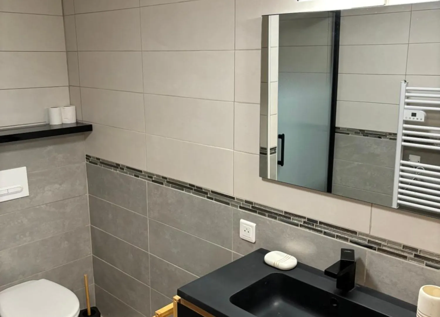 L'Oursiere A Saint Mamet Apartment